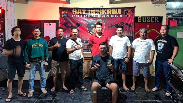 Wahyu Curi Ponsel Tertinggal di ATM