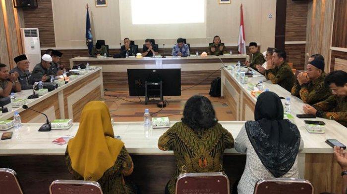 Berbagi Pengalaman Jaga Kerukunan Beragama, FKUB Kerawang Kunjungi Pangkalpinang