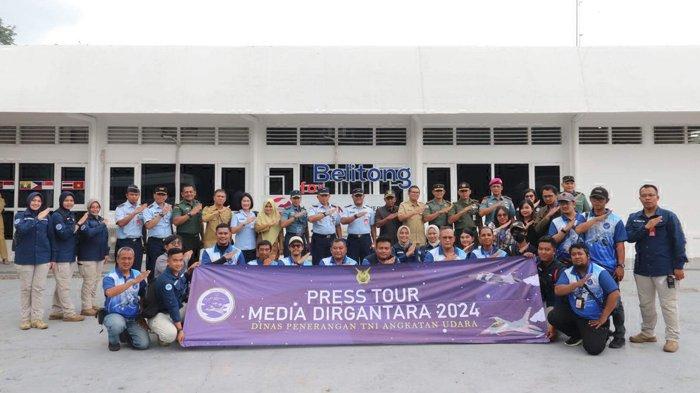 Rombongan Dispen AU Bersama Media Press Tour di Lanud H AS Hanandjoeddin Tanjungpandan Belitung