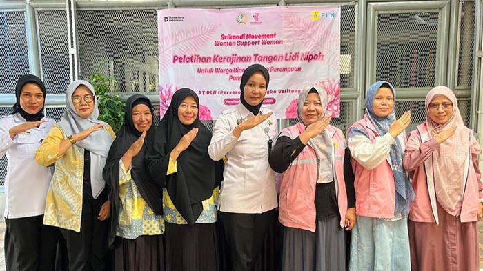 PLN Babel Beri Harapan Baru, Warga Binaan Lapas Belajar Kerajinan Lidi Nipah