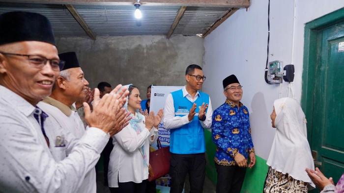 Peringati Hari Listrik Nasional Ke-80, PLN Nyalakan Harapan Keluarga Prasejahtera di Indonesia