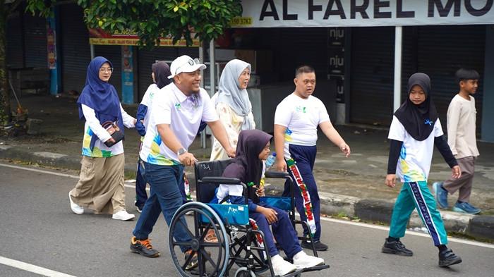 PLN UIW Babel Rayakan HLN ke-80, Teguhkan Komitmen Energi Hijau dan Kepedulian Sosial