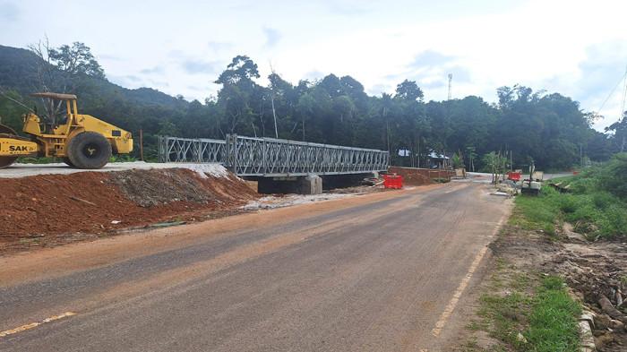 Jembatan Aik Ruak Jalur Vital di Belitung Timur, Bailey Segera Digunakan Dalam Waktu Dekat