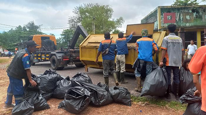 DLH Belitung Timur Operasikan 14 Armada Pengangkut Sampah, Layani 4 Kecamatan