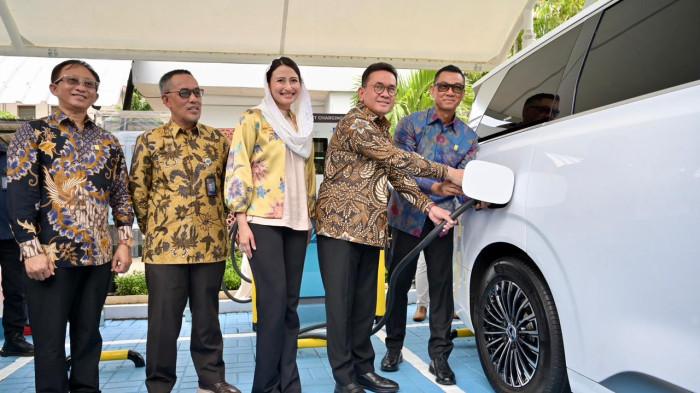 20260306 Darmawan Prasodjo (kanan) Sekretaris Jenderal Kementerian