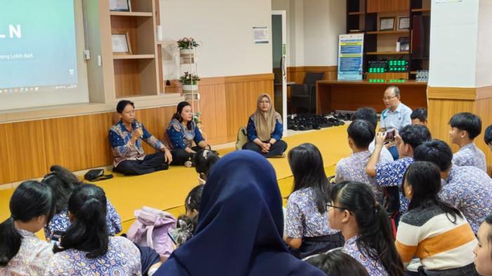 20260430 Antusiasme siswa terlihat