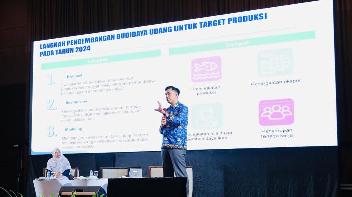 Salah satu pemateri forum diskusi pengembangan tambak udang di Bangka Belitung yang dilaksanakan oleh PLN di Hotel Soll Marina adalah dari Dinas Kelautan dan Perikanan Provinsi Kepulauan Bangka Belitung.