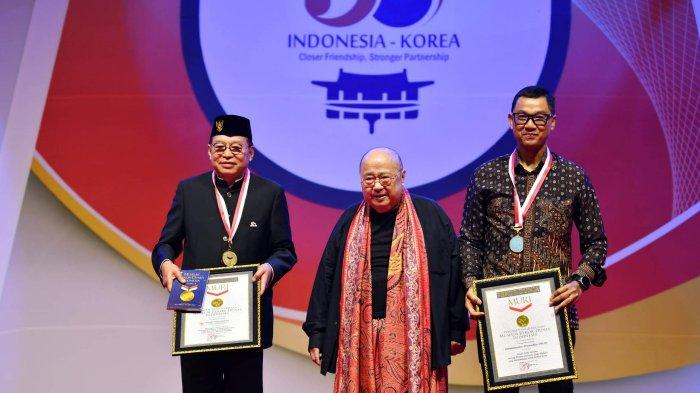 Biografi Jokowi Tulisan Dirut PLN Terbit di Korea