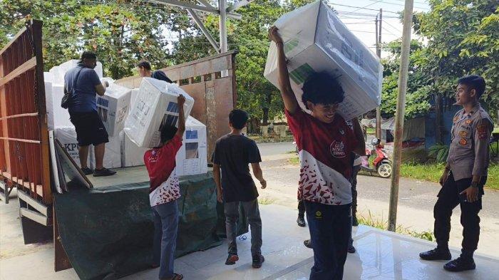PPK Selat Nasik Pertama Kembalikan Logistik Pemilu 2024