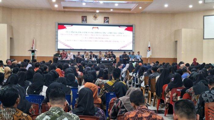 Petugas KPPS Pemilu 2024 di Belitung Timur Ditempa Bimtek Usai Dilantik