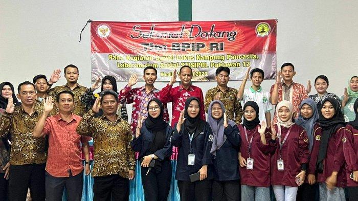 Stisipol Pahlawan 12 dan BPIP RI Survei Penetapan Kampung Pancasila di Dua Desa di Kabupaten Bangka