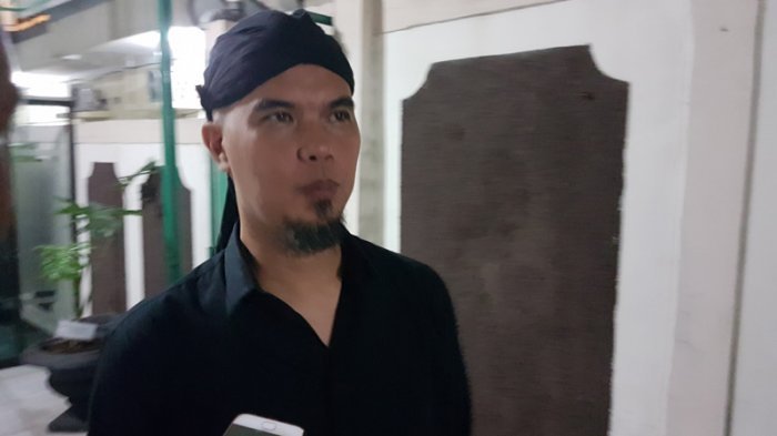 Ahmad Dhani Dikepung Hingga Tak Bisa Keluar Hotel, Lalu Unggah Video Ini