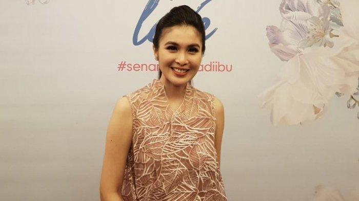 Tak Pilih Kasih, Sandra Dewi: Cinta Orangtua ke Anak Enggak Akan Habis Dibagi