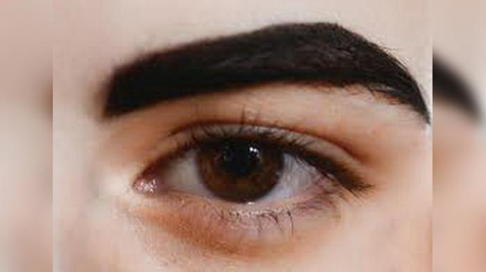 Alis Mata Bisa Ungkap Karakter Perempuan