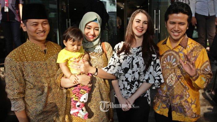 Suami Artis Cantik Ini Menang Telak di Pilkada