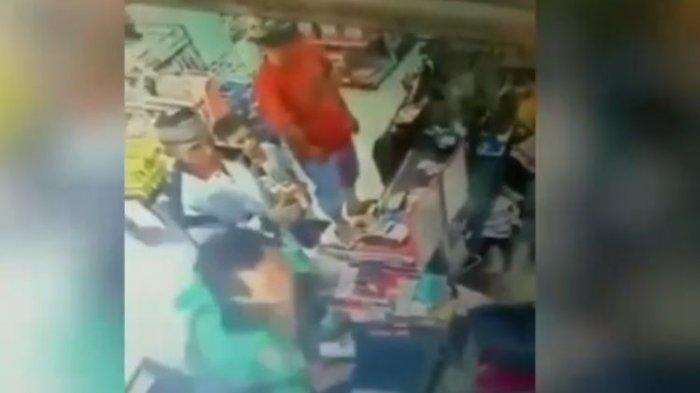 Ojol yang Viral Tampar Kasir Wanita di Palembang Dipecat, Meski Sudah Minta Maaf, Begini Jelasnya
