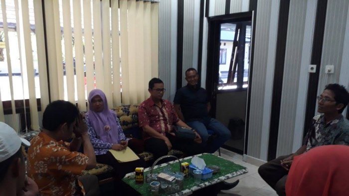 Admin Grup FB Idang Kite Ngembangun Belitung Diperiksa Polisi Soal Ini - dudung_20170323_200234.jpg