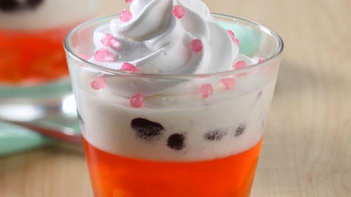Makan Malam Jadi Manis Ditutup Fruit Jelly Mousse Blueberry