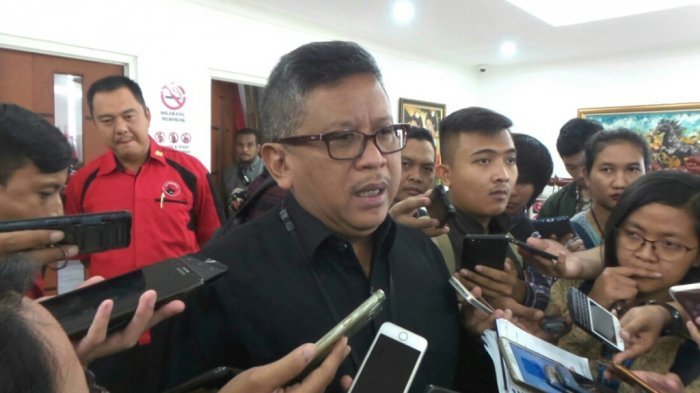 PDIP Tak Gentar Jika Prabowo Gandeng Ustadz Abdul Somad Sebagai Cawapres Pilpres 2019