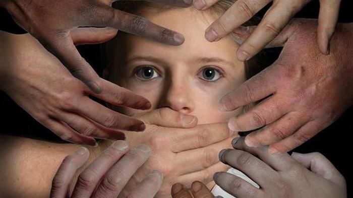 Kasihannya Bocah Perempuan Ini Diperkosa Tujuh Anak Temannya Bermain