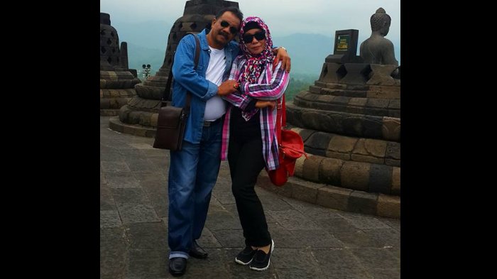 Mengharukan Baca Postingan FB Istri Ketua DPRD Beltim Tentang Putranya yang Telah Menikah