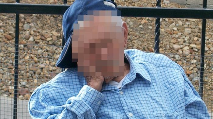 Kencani Wanita Panggilan, Kakek Ini Cuma Modal Uang Power Rangers