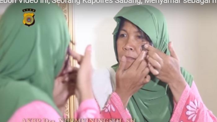 (VIDEO) Menyamar Jadi Perempuan Tua, Kapolres Sabang Bongkar Penyelundupan Gula