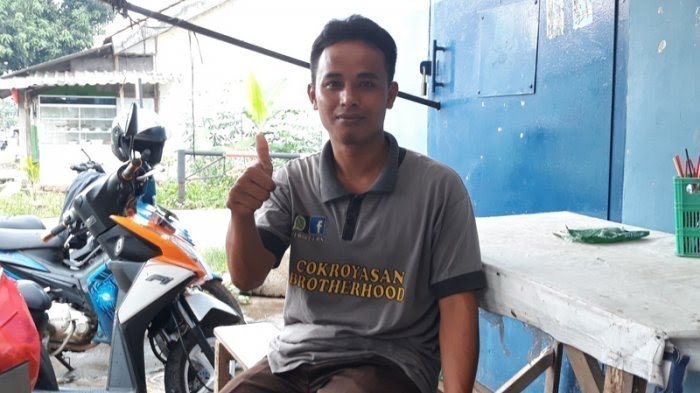 30 Tahun Menanggung Malu, Guru Mengaji Ini Sujud Syukur Berganti Nama dari Kentut Jadi Ikhsan