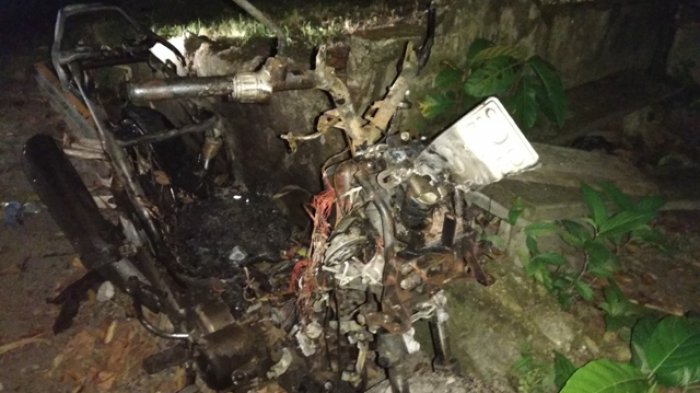 Saksi Mata Menduga Kebakaran Motor Leli Karena Korsleting Lampu