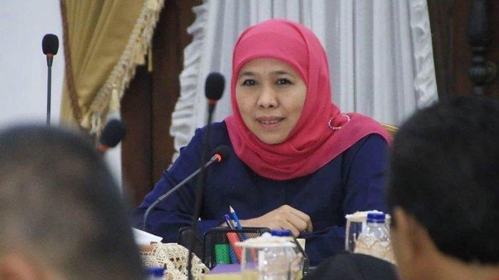 Begini Cara Gubernur Jatim Khofifah Ajak Warganya Cegah Corona: Ayo Berjemur, Enggak sampai Gosong