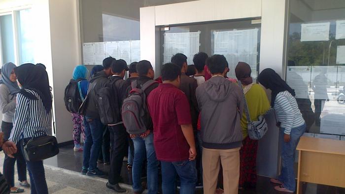 Pelamar Pegawai Non PNS Rumah Sakit Belitung Kebingungan Hingga Telepon Keluarga