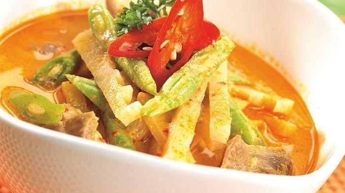 Lodeh Rebung Kuning Pedas Hadir dengan Rasa yang Cukup Manjakan Lidah