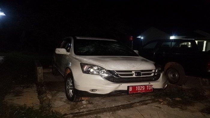 Begini Penampakan Mobil yang Digunakan Wagub Abdul Fatah Pasca Kericuhan - mobil-5.jpg