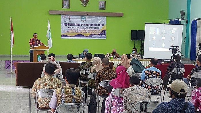 Burhanudin Tekankan Pembangunan di Beitung Timur Harus Punya Outcome dan Bermanfaat untuk Masyarakat