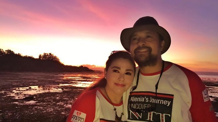 Deretan Artis Ini Menikah Beda Usia, Lihat Nasib Pernikahan Mereka