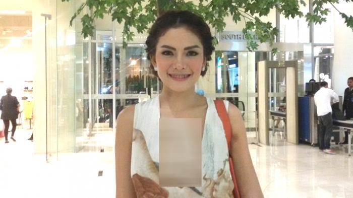 Tak Pakai Bra ke Mabes Polri, Nikita Mirzani: Kan Hitam Semua