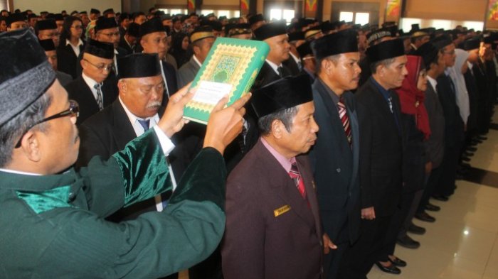 Ketua DPRD Sebut Ada Pihak yang Tonjolkan Isu Kedaerahan Dalam Mutasi Pejabat