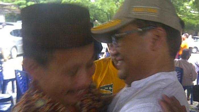 Dikabarkan Menang, Erzaldi dan Istri Dimandikan Beras Kunyit