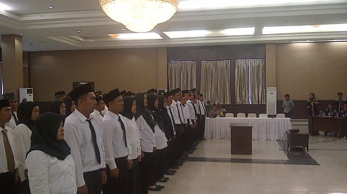 Video Pelantikan 49 Anggota PPL Kabupaten Belitung - ppl-panwaslu-belitung_20180118_160038.jpg