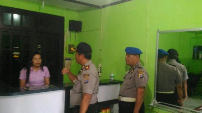 Kamarnya ada Beberapa, Tapi kok Guntingnya Cuma Ada Dua