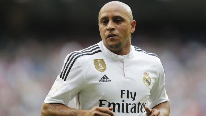Roberto Carlos Tertarik Jadi Pelatih Bali United