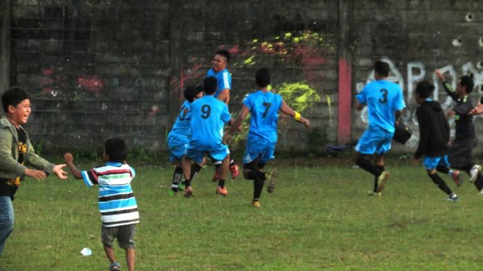 Persimura Melaju ke Final, Ini Foto-foto Drama Adu Penaltinya Lawan JS Club