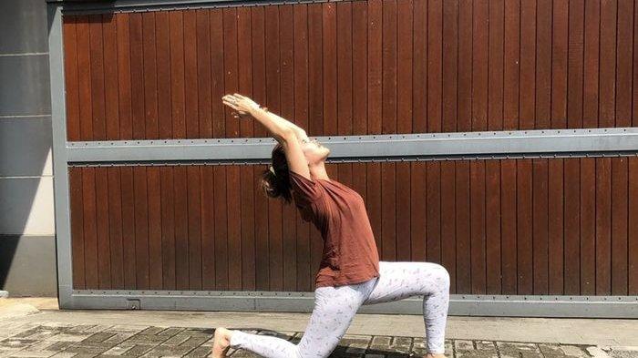 5 Hal yang Penting Diketahui Aturan Berjemur, Waktunya Harus Tepat