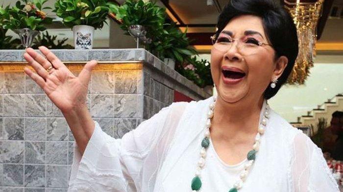 Titiek Puspa Sembuh Total dari Kanker Serviks Setelah Tak Memakan Ini Lagi!