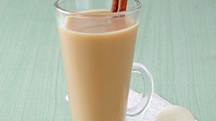 Jangan Lupa Sajikan Wedang Teh Susu Berempah Ini Untuk Minuman Malam Hari Ya