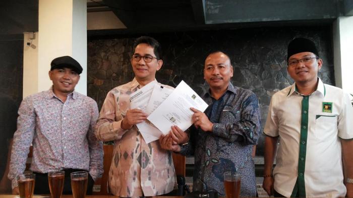 Besok, Yusron-Yusroni Yazid Jalan Kaki Daftar ke KPU Babel