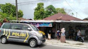 20230127-Mendatangi-konter-AdhelCell.jpg