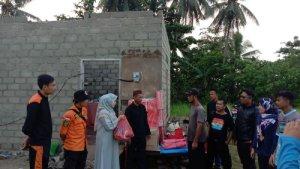 20230714-Memberikan-bantuan-kepada-warga.jpg