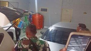 20231207-Koper-dan-kardus-dibawa.jpg