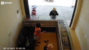 20240713_perampokan-toko-emas.jpg